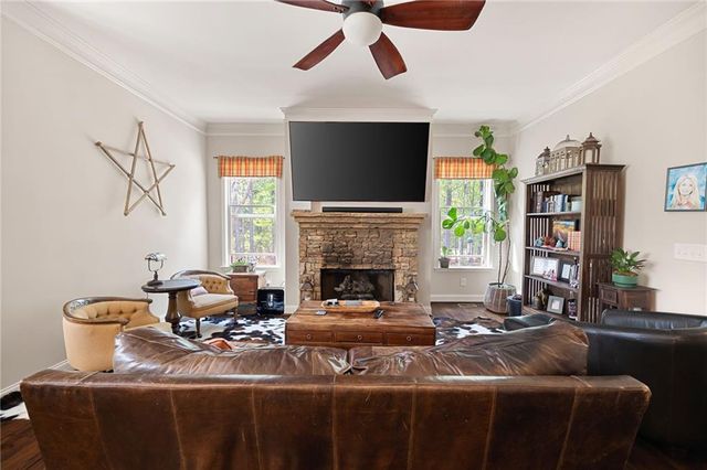 405 Scott Farm Drive, Powder Springs, GA 30127