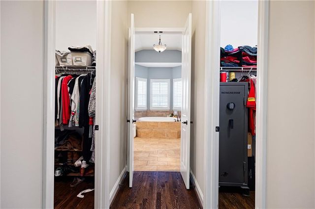 405 Scott Farm Drive, Powder Springs, GA 30127