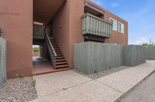 259 La Vida Nueva Del Oeste SW, Albuquerque, NM 87105
