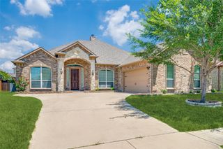 2812 Pino, Grand Prairie, TX 75054