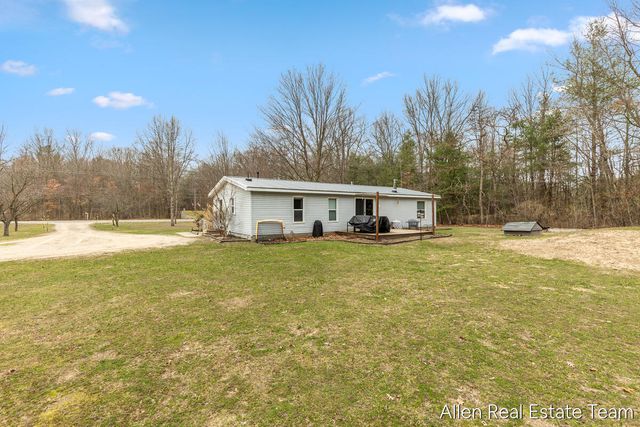 11908 128th Avenue, Grand Haven, MI 49417