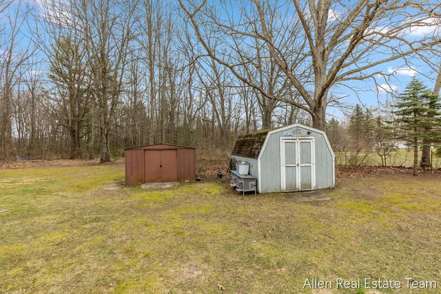 11908 128th Avenue, Grand Haven, MI 49417