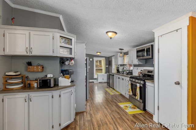 11908 128th Avenue, Grand Haven, MI 49417