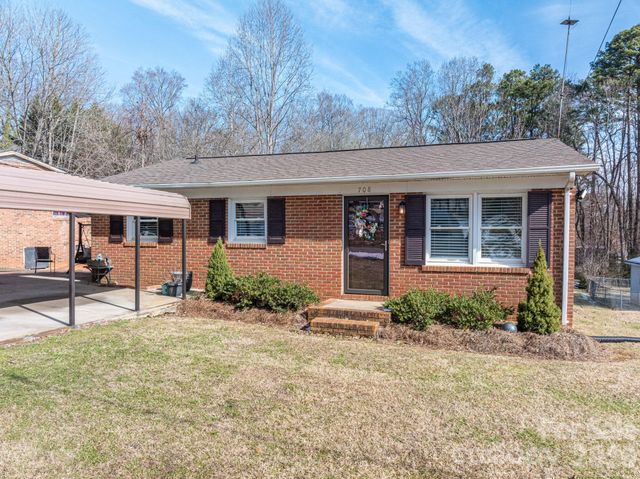 708 Noles Drive, Mount Holly, NC 28120