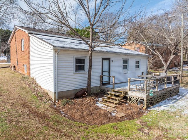 708 Noles Drive, Mount Holly, NC 28120