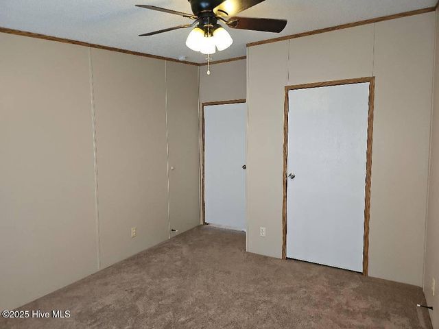 103 Edgewater Lane, Richlands, NC 28574