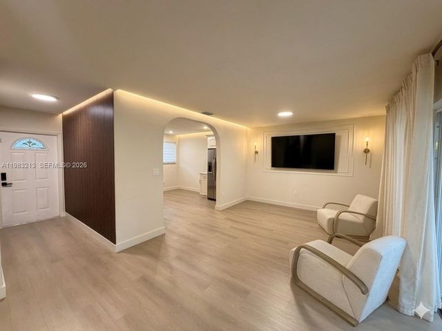 6885 NW 14th Ct 6885, Plantation, FL 33313