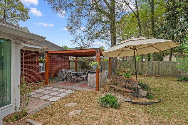 550 Lakeview Woods Drive, Mobile, AL 36695