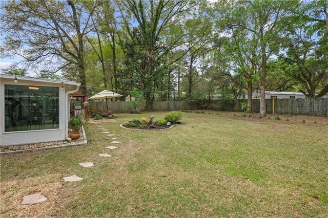 550 Lakeview Woods Drive, Mobile, AL 36695