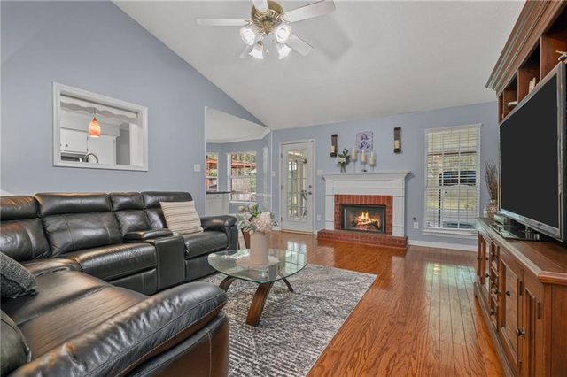 550 Lakeview Woods Drive, Mobile, AL 36695