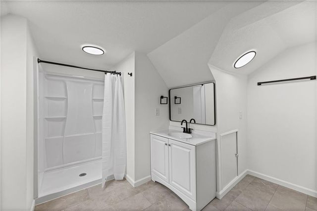 11901 W 100th Street, Lenexa, KS 66215