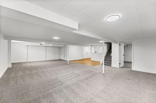 11901 W 100th Street, Lenexa, KS 66215