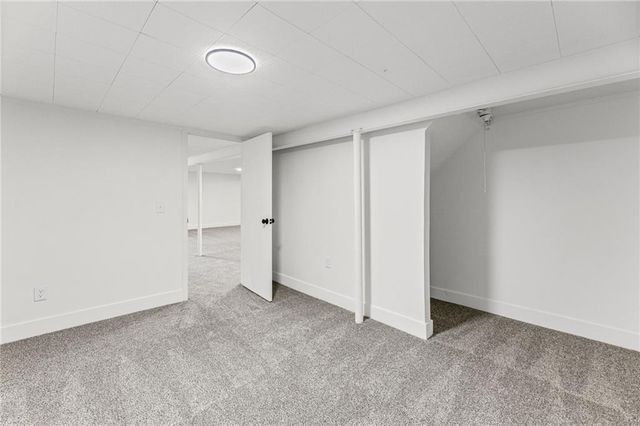 11901 W 100th Street, Lenexa, KS 66215