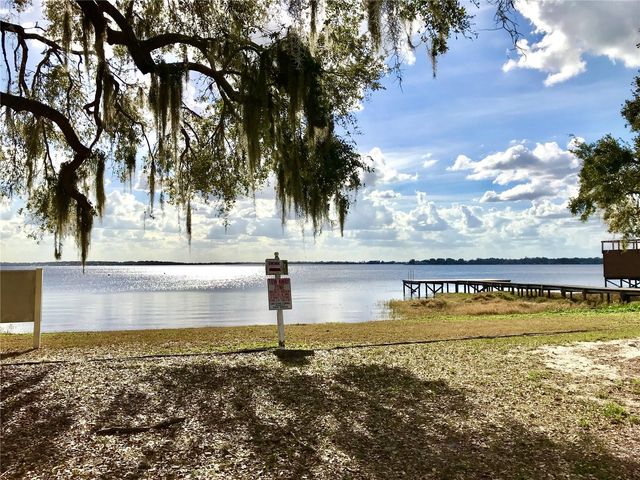 2006 THE CRESCENT, Clermont, FL 34711