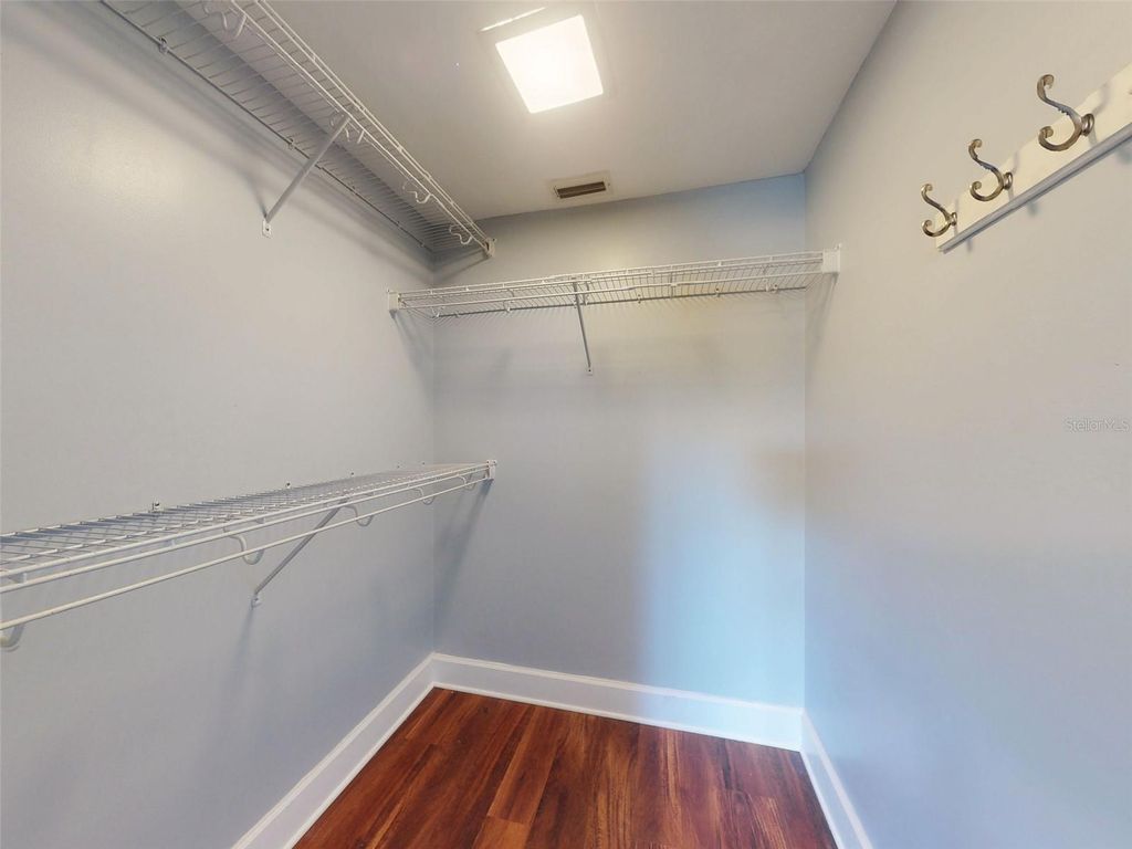 Image 18 of property listing at 430 BOUCHELLE DRIVE 202, New Smyrna Beach, FL 32169