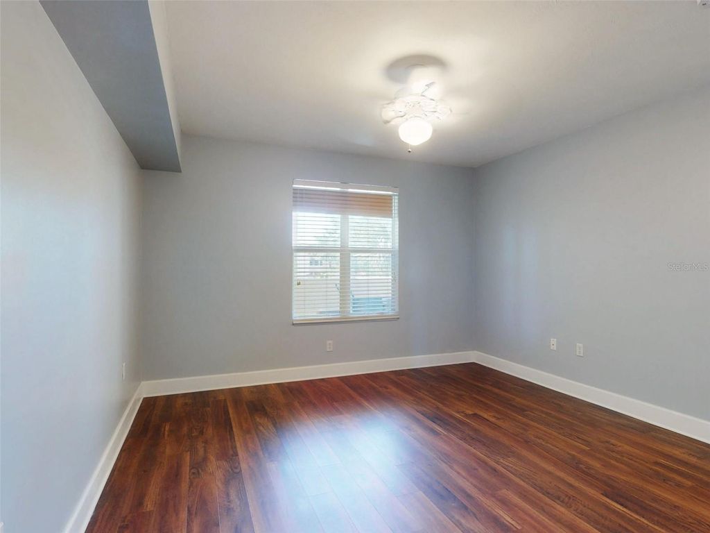 Image 19 of property listing at 430 BOUCHELLE DRIVE 202, New Smyrna Beach, FL 32169