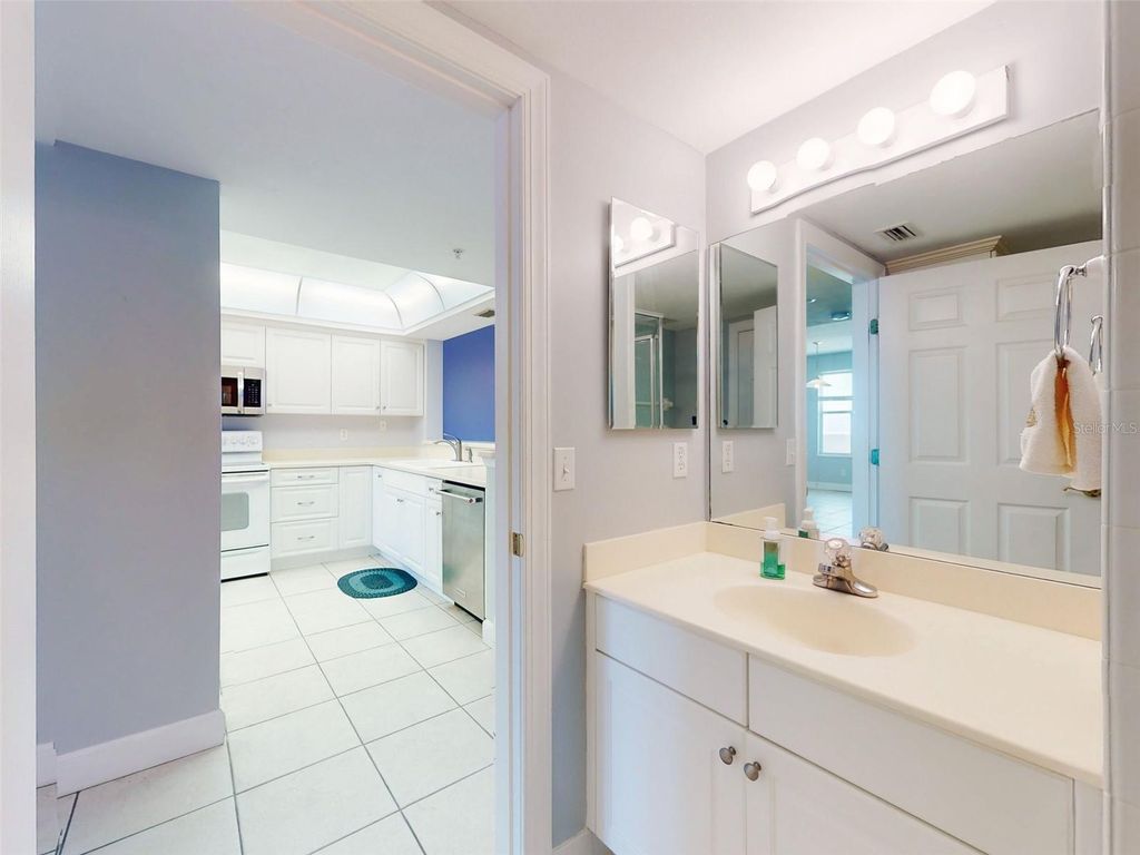 Image 21 of property listing at 430 BOUCHELLE DRIVE 202, New Smyrna Beach, FL 32169