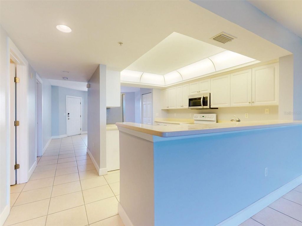 Image 25 of property listing at 430 BOUCHELLE DRIVE 202, New Smyrna Beach, FL 32169