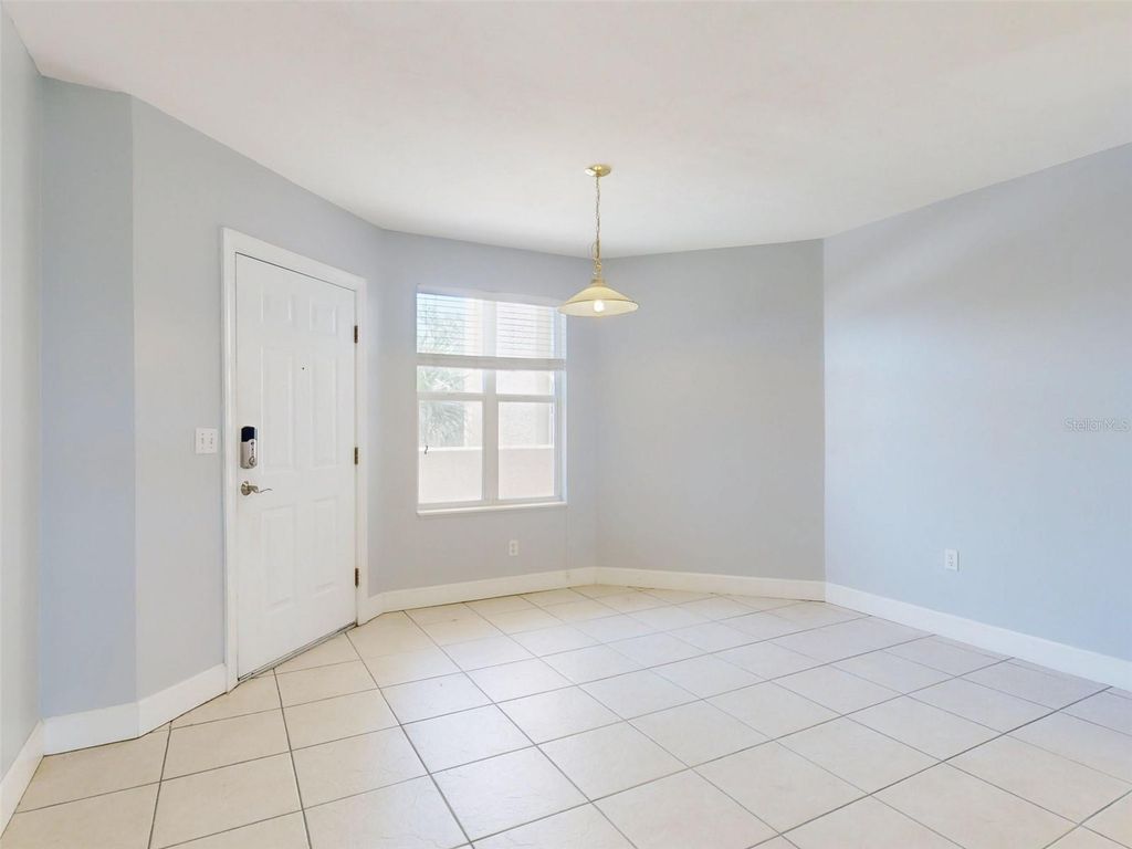 Image 4 of property listing at 430 BOUCHELLE DRIVE 202, New Smyrna Beach, FL 32169