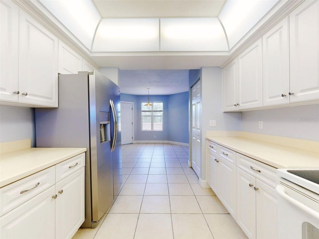 Image 10 of property listing at 430 BOUCHELLE DRIVE 202, New Smyrna Beach, FL 32169