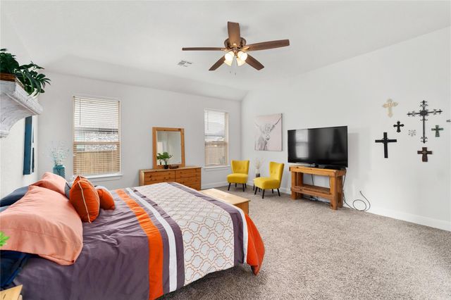 1315 Andalucia DR, San Marcos, TX 78666