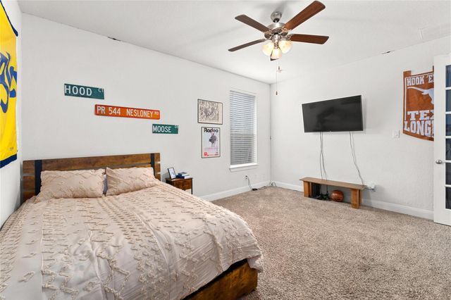 1315 Andalucia DR, San Marcos, TX 78666