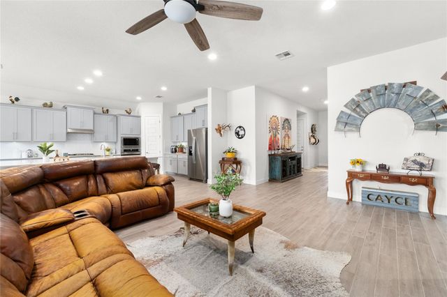 1315 Andalucia DR, San Marcos, TX 78666