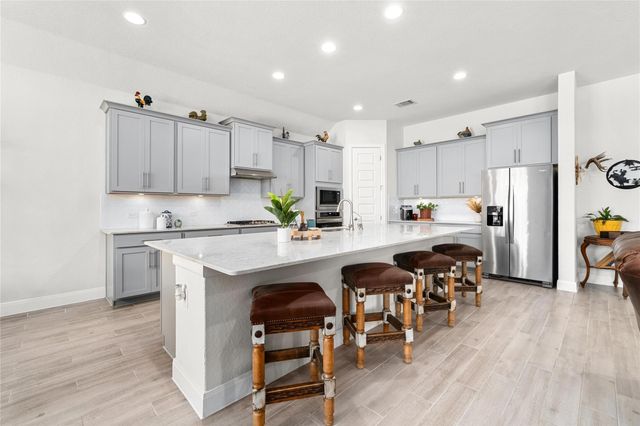 1315 Andalucia DR, San Marcos, TX 78666