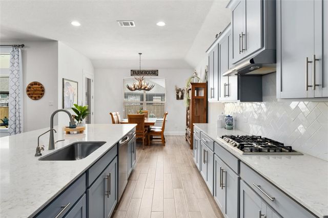 1315 Andalucia DR, San Marcos, TX 78666