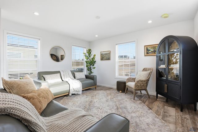 1717.46 E PHILADELPHIA, Rapid City, SD 57703