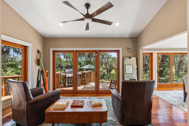 897 Kushiwah Creek Court, Charleston, SC 29412
