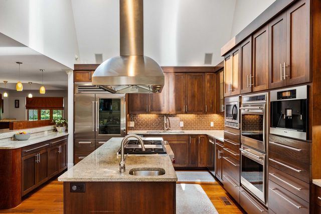 897 Kushiwah Creek Court, Charleston, SC 29412