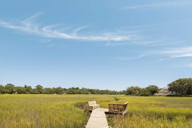 897 Kushiwah Creek Court, Charleston, SC 29412