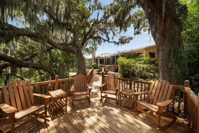 897 Kushiwah Creek Court, Charleston, SC 29412