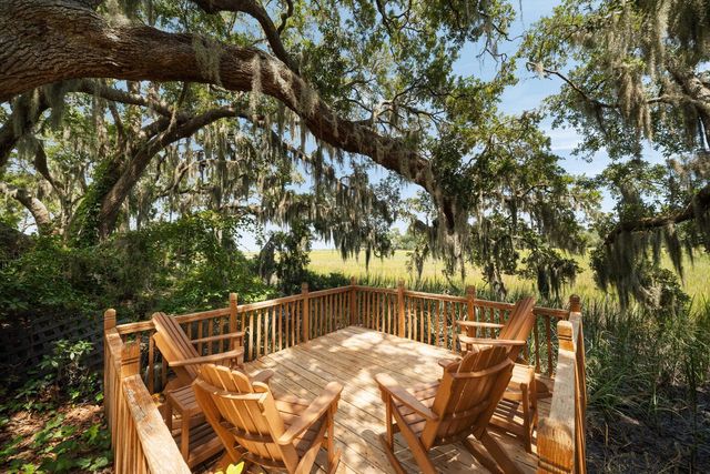 897 Kushiwah Creek Court, Charleston, SC 29412