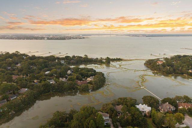 897 Kushiwah Creek Court, Charleston, SC 29412