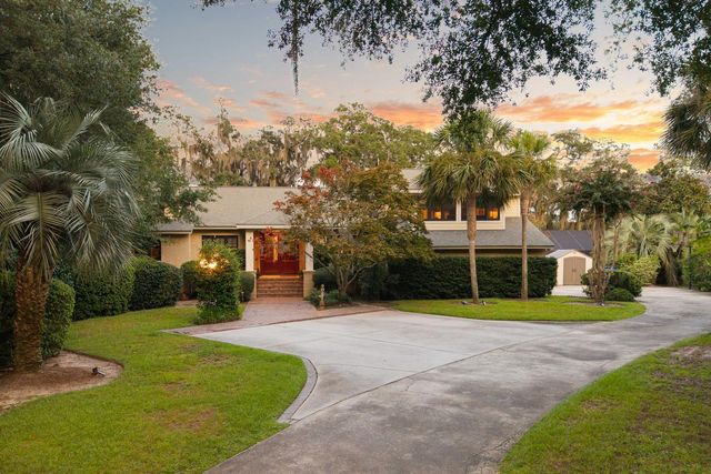 897 Kushiwah Creek Court, Charleston, SC 29412