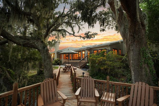 897 Kushiwah Creek Court, Charleston, SC 29412