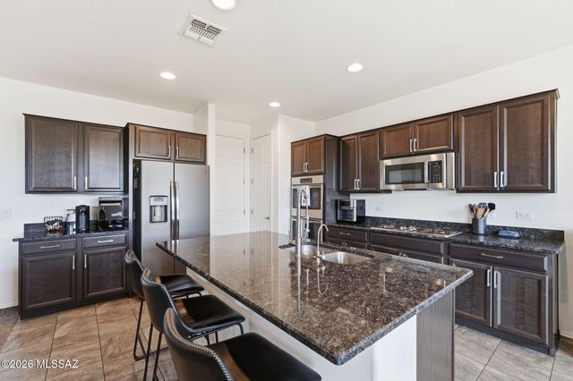 15901 S Camino Casal, Sahuarita, AZ 85629