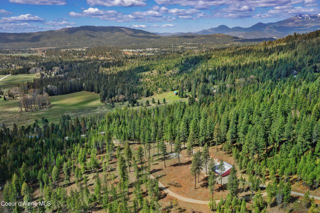 85 Cutlass Dr., Sagle, ID 83860
