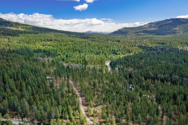 85 Cutlass Dr., Sagle, ID 83860