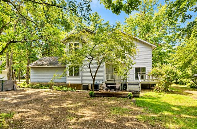 19127 W Spring Lake Road, Spring Lake Twp, MI 49456
