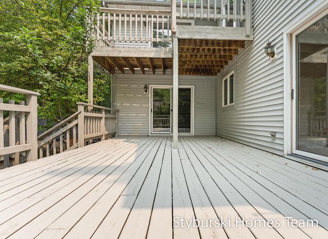 19127 W Spring Lake Road, Spring Lake Twp, MI 49456