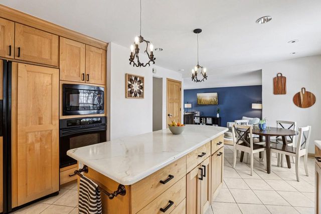 4927 Hickory Trail, Middleton, WI 53562