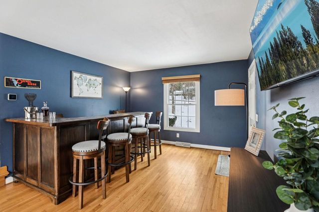 4927 Hickory Trail, Middleton, WI 53562