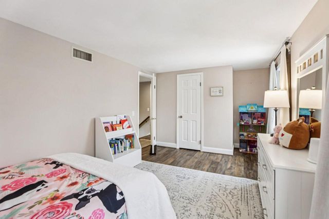 4927 Hickory Trail, Middleton, WI 53562