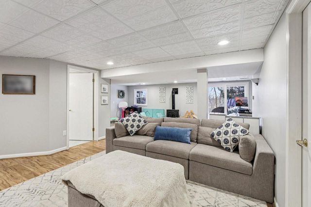 4927 Hickory Trail, Middleton, WI 53562