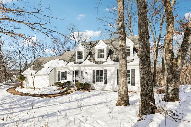 4927 Hickory Trail, Middleton, WI 53562