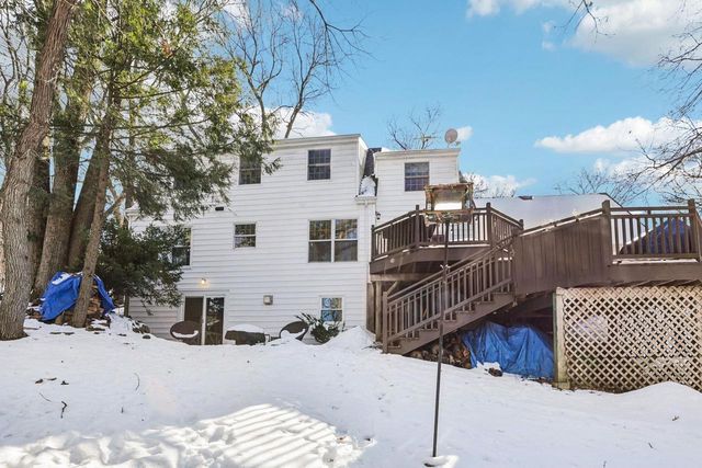 4927 Hickory Trail, Middleton, WI 53562