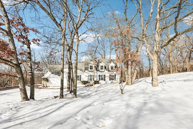 4927 Hickory Trail, Middleton, WI 53562